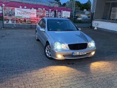 Mercedes C220