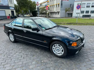 Gebraucht BMW 328 Sport Line 193 PS (141 kW) 1997 Schwarz Limousine