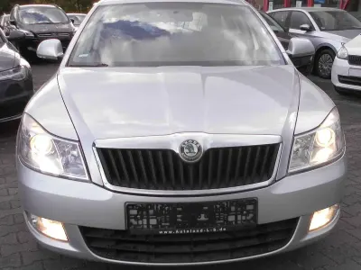 Gebraucht Skoda Octavia 122 PS (89 kW) 2010 Silber Kombi