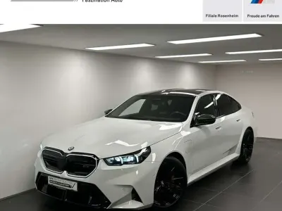 Gebraucht BMW M5 Comfort Edition 727 PS (534 kW) 2025 Alpinweiß uni Limousine