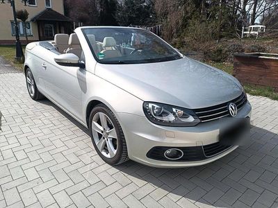 Gebraucht VW Eos 140 PS (102 kW) 2011 Gold Cabrio
