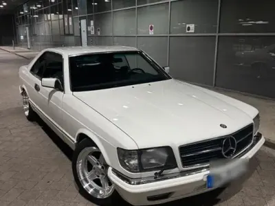 Gebraucht Mercedes 500 211 PS (155 kW) 1983 Weiß Coupé