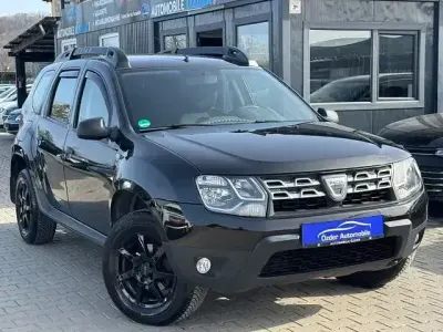Używany Dacia Duster Ambiance 110 KM (80 kW) 2017 Czarny SUV