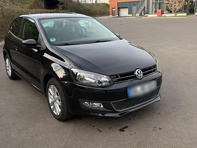 Gebraucht VW Polo 68 PS (50 kW) 2011 Schwarz Kleinwagen