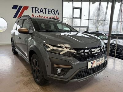 Grau Gebraucht 2025 Dacia Jogger Extreme Van / Kleinbus | 25.490 € (Fairer Preis)