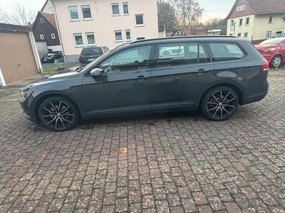 Używany VW Passat 150 KM (110 kW) 2018 Szary Kombi