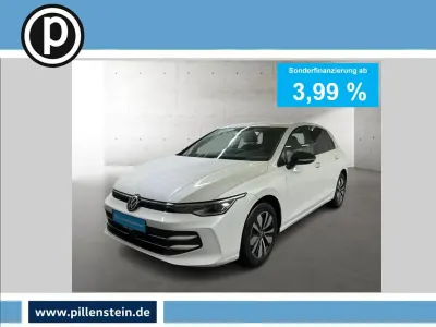 Gebraucht VW Golf VIII Goal 150 PS (110 kW) 2025 Weiß Limousine