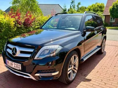 Gebraucht Mercedes GLK250 204 PS (150 kW) 2013 Schwarz SUV