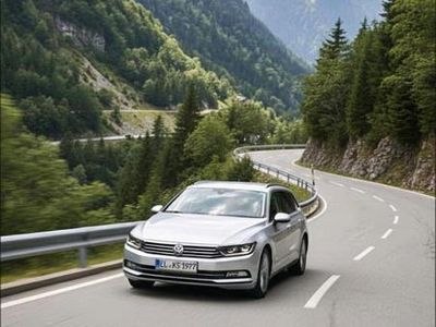 Gebraucht VW Passat Highline 190 PS (139 kW) 2016 Silber Kombi