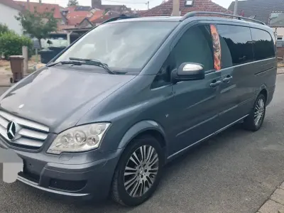 Gebraucht Mercedes Viano 224 PS (164 kW) 2011 Grau Van / Kleinbus