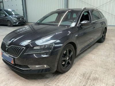 Gebraucht Skoda Superb LAURIN & KLEMENT 190 PS (139 kW) 2019 Schwarz Kombi