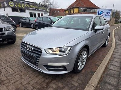 Gebraucht Audi A3 Ambiente 110 PS (80 kW) 2014 Silber Limousine