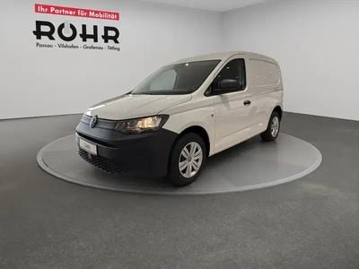 Neu VW Caddy Comfortline 122 PS (89 kW) 2025 Candyweiss Van / Kleinbus