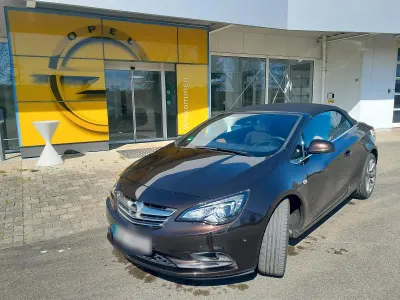 Gebraucht Opel Cascada 165 PS (121 kW) 2013 Braun Cabrio