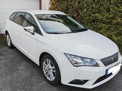 Weiß Gebraucht 2016 Seat Leon ST Ecomotive Kombi | 6.000 € (Etwas zu teuer)