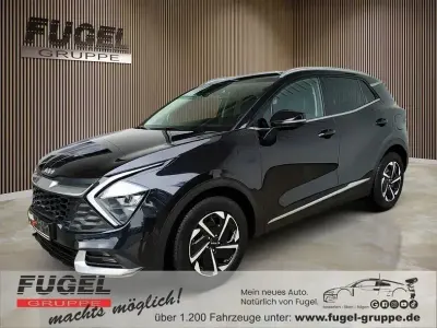 Gebraucht Kia Sportage Comfort 150 PS (110 kW) 2022 Zilinaschwarz met. SUV