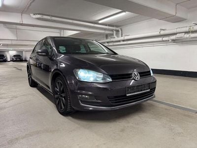 Gebraucht VW Golf VII LOUNGE 150 PS (110 kW) 2015 Grau Limousine