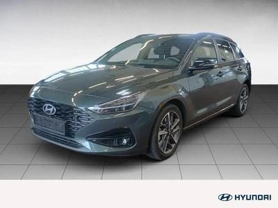 Gebraucht Hyundai i30 Advantage 100 PS (73 kW) 2025 Cypress green / mic Kombi