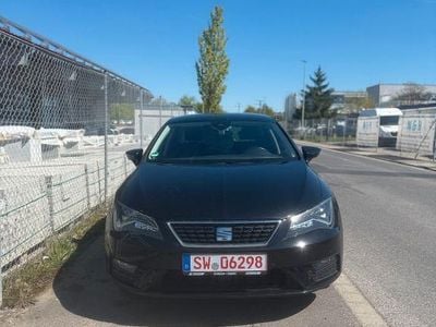 Second-hand Seat Leon Style 110 CP (80 kW) 2018 Negru Berlinǎ