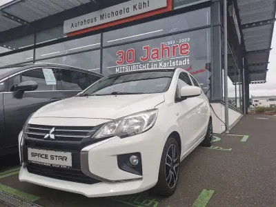 Gebraucht Mitsubishi Space Star Spirit 71 PS (52 kW) 2022 Islandweiß Kleinwagen