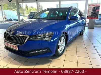 Gebraucht Skoda Superb 150 PS (110 kW) 2021 Blau Limousine
