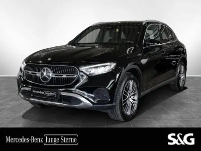Gebraucht Mercedes GLC220 197 PS (144 kW) 2023 Schwarz uni SUV