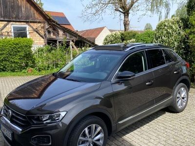 gebraucht VW T-Roc 1.5 TSI ACT OPF DSG Style Pano,ACC,NaviAHK