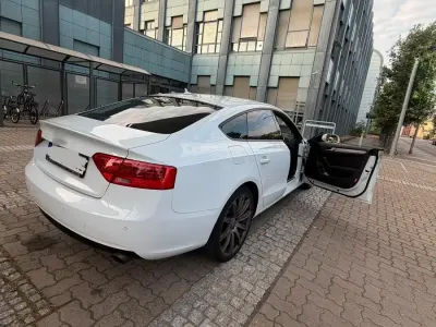 Gebraucht Audi A5 Sportback Sport 170 PS (125 kW) 2013 Weiß Kleinwagen