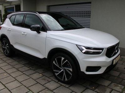 Gebraucht Volvo XC40 R-Design 190 PS (139 kW) 2019 Crystalwhite SUV