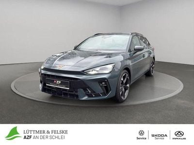 Neu Cupra Leon 150 PS (110 kW) 2025 Blau Limousine