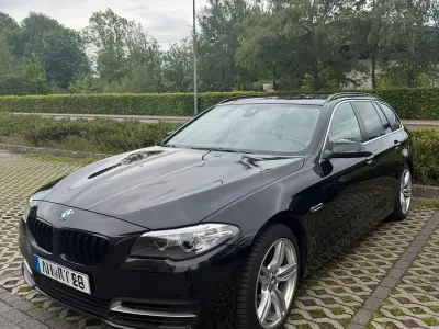 Gebraucht BMW 525 Luxury Line 218 PS (160 kW) 2016 Schwarz Kombi