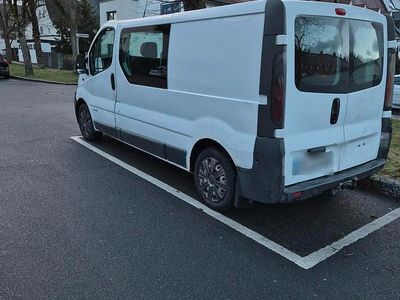 Gebraucht Renault Trafic 120 PS (88 kW) 2004 Weiß Van / Kleinbus