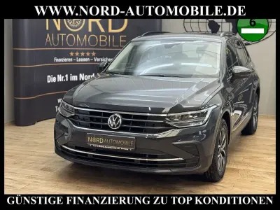 Gebraucht VW Tiguan Life 150 PS (110 kW) 2022 Uranograu SUV