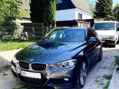 gebraucht BMW 320 D SPORT Line | CarPlay | M-Lenkrad | R.Kamera