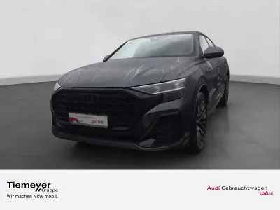 Używany Audi Q8 S-Line 286 KM (210 kW) 2026 Szary SUV