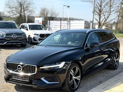 Gebraucht Volvo V60 Inscription 341 PS (250 kW) 2020 Black stone Kombi