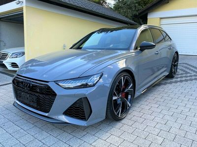 Grau Gebraucht 2020 Audi RS6 Performance Kombi | 151.900 €