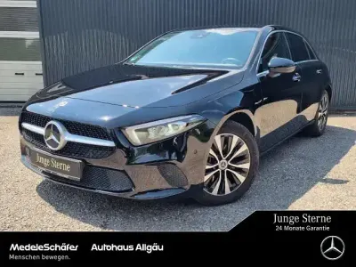 Gebraucht Mercedes A250 Progressive 218 PS (160 kW) 2022 Schwarz Limousine