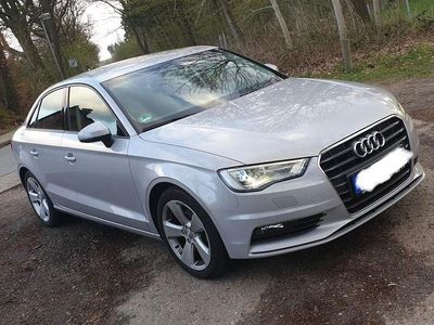Gebraucht Audi A3 Ambiente 150 PS (110 kW) 2014 Silber Limousine