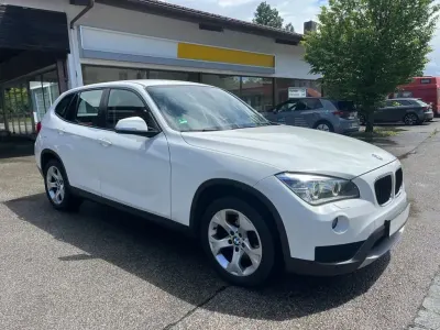 Gebraucht BMW X1 Sport Line 184 PS (135 kW) 2014 Weiß SUV