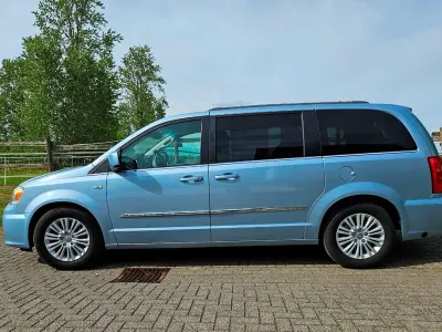 Usata Lancia Voyager