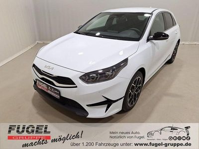 Neu Kia Ceed 140 PS (102 kW) 2025 Weiß Kleinwagen