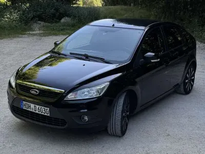 Gebraucht Ford Focus 116 PS (85 kW) 2009 Limousine