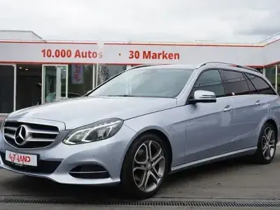 Gebraucht Mercedes E250 Avantgarde 211 PS (155 kW) 2016 Grau Kombi