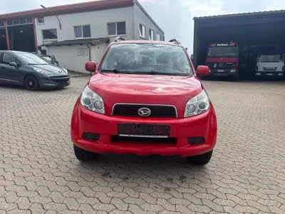 Gebraucht Daihatsu Terios 105 PS (77 kW) 2009 Rot SUV