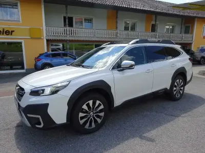 Gebraucht Subaru Outback Platinum 169 PS (124 kW) 2025 Weiß Limousine
