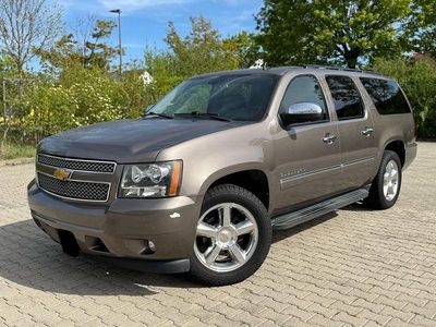 Second-hand Chevrolet Suburban LTZ 340 CP (250 kW) 2014 Gri SUV