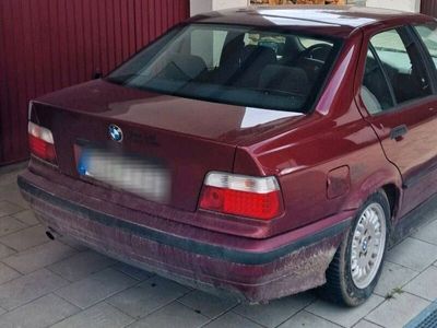 gebraucht BMW 316 E36 Limousine i Bordeaux rot