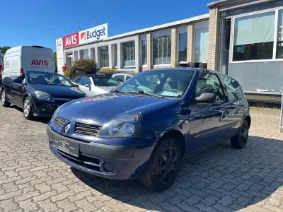 Gebraucht Renault Clio Authentique 58 PS (42 kW) 2005 Blau Kleinwagen