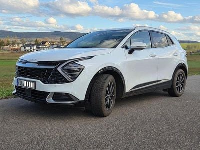 Gebraucht Kia Sportage Spirit 179 PS (131 kW) 2023 Weiß SUV